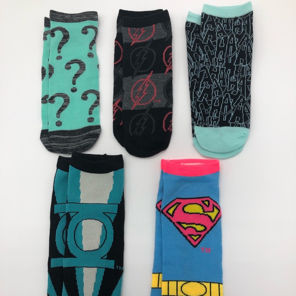 COPY - DC Comics 5 pair of sock bundle